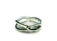 silver-ring-hover